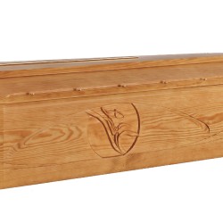 COFFIN CASKET CALLA ENGRAVED YELLOW PINE DISTRIBUTED FOR FUNERAL HOMES 100% MADE IN ITALY