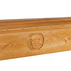 ATAUD FERETRO PADRE PIO TALLADA EN PINO DISTRIBUIDO PARA FUNERARIAS Y TANATORIOS 100% ITALIANO