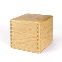 COFFIN CASKET LUX DOVETAIL AMERICAN OAK DISTRIBUTED FOR FUNERAL HOMES 100% MADE IN ITALY